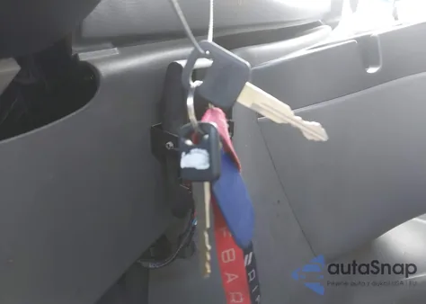 2007 Ford E-350 Super Duty Xl/Xlt z USA, uszkodzony, nr VIN 1FBSS31L17DB30597